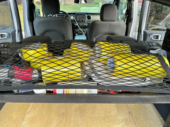 Trunk shelf for jeep wrangler